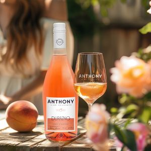 ANTHONY VINO FRIZZANTE DURAZNO 1500 ML
